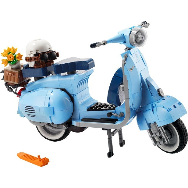 10298 Vespa 125 (Pre-Owned)