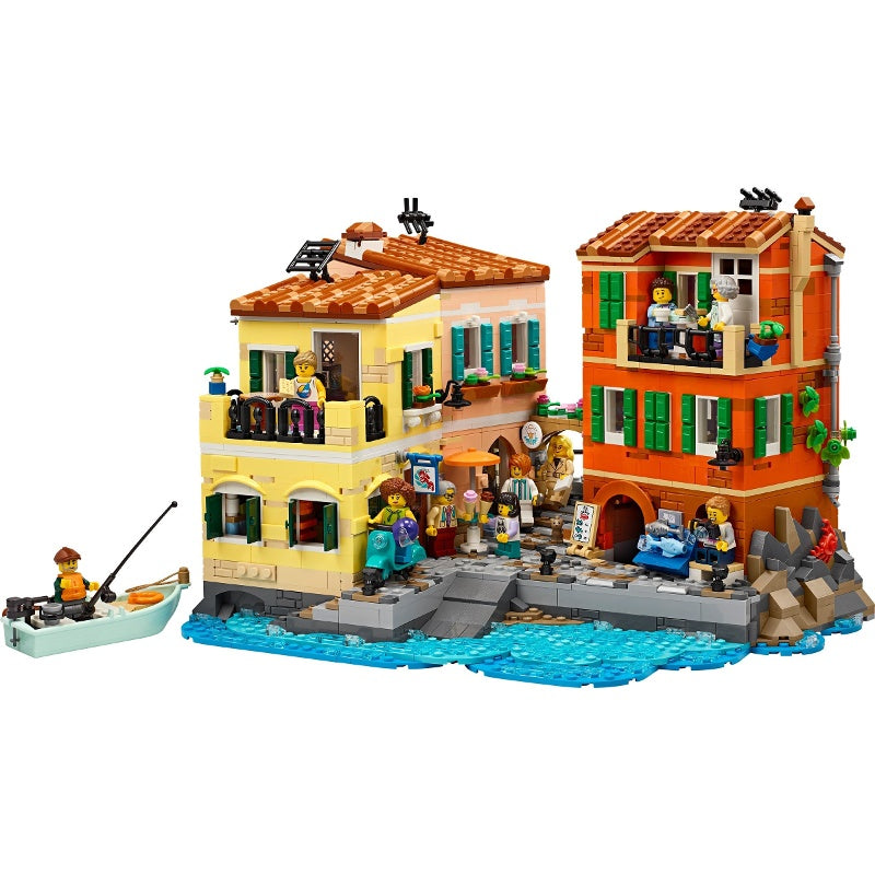21359 Italian Riviera (Pre-Owned)