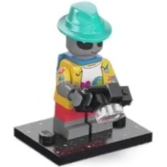 col26-3 Alien Tourist