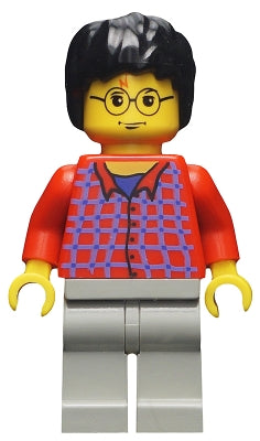 hp025 Harry Potter - Red Shirt Torso, Light Gray Legs