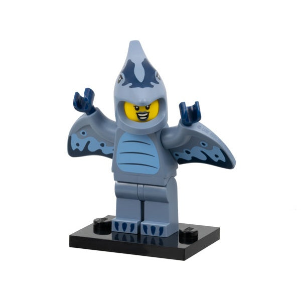 col27-6 Pterodactyl Costume Fan