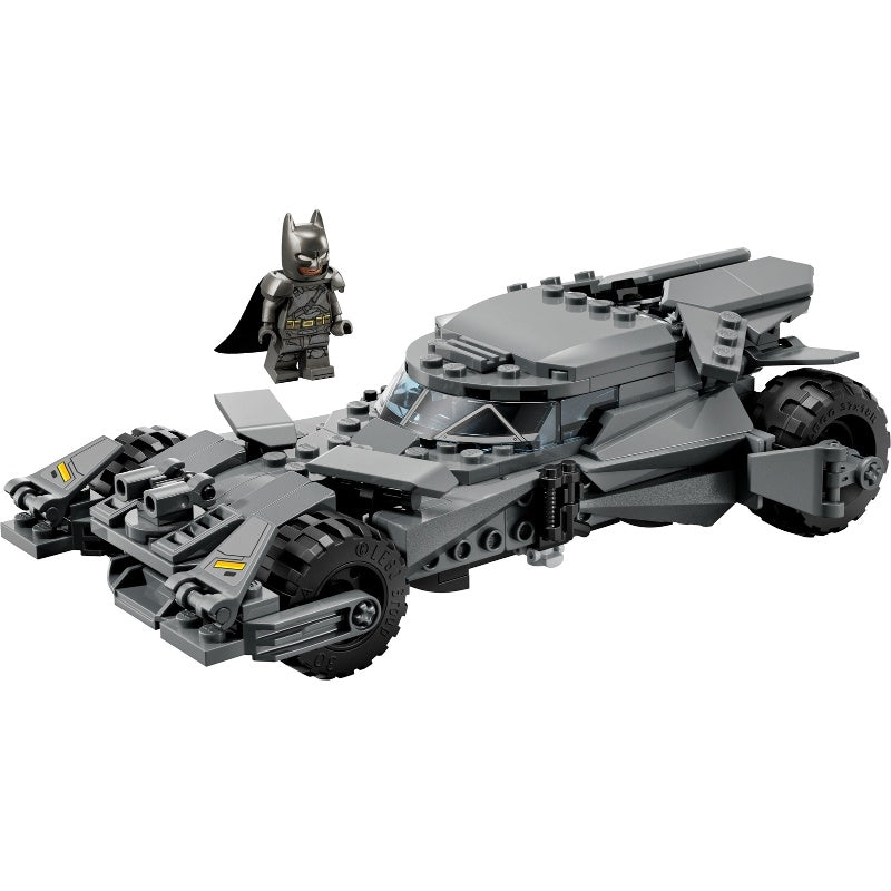 76331 Batman V Superman Batmobile (Pre-Owned)