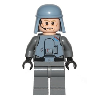 sw0579 General Maximillian Veers