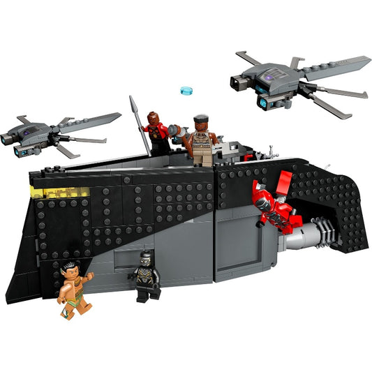 76214 Black Panther: War on the Water (Pre-Owned)