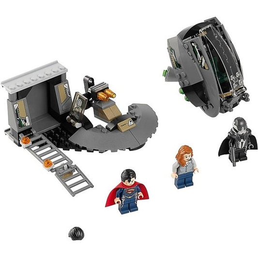 76009 Superman: Black Zero Escape (Pre-Owned)