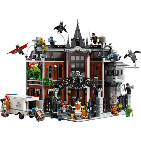 76300 Arkham Asylum (Pre-Owned)