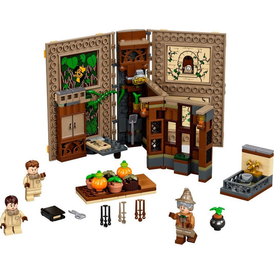 76384 Hogwarts Moment: Herbology Class (Pre-Owned)
