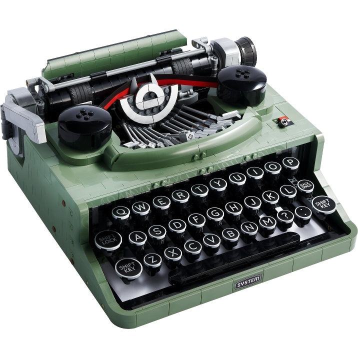 21327 Typewriter (Pre-Owned)