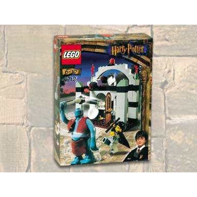 4712 Troll on the Loose (Retired New-In-Box)