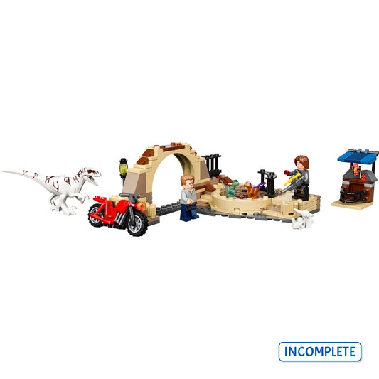 76945 Atrociraptor Dinosaur: Bike Chase (Incomplete Pre-Owned, Read Details)