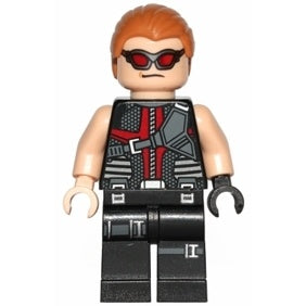 sh0034 Hawkeye - Black and Dark Red Suit, Medium Nougat Hair