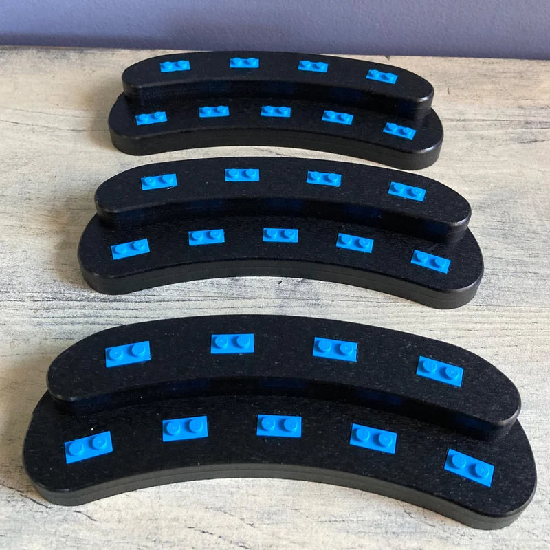Go Figure Mini Crescent Display